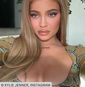 kylie jenner blonde hair