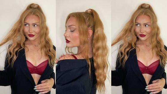 Load video: GLITTER HIGH PONYTAIL