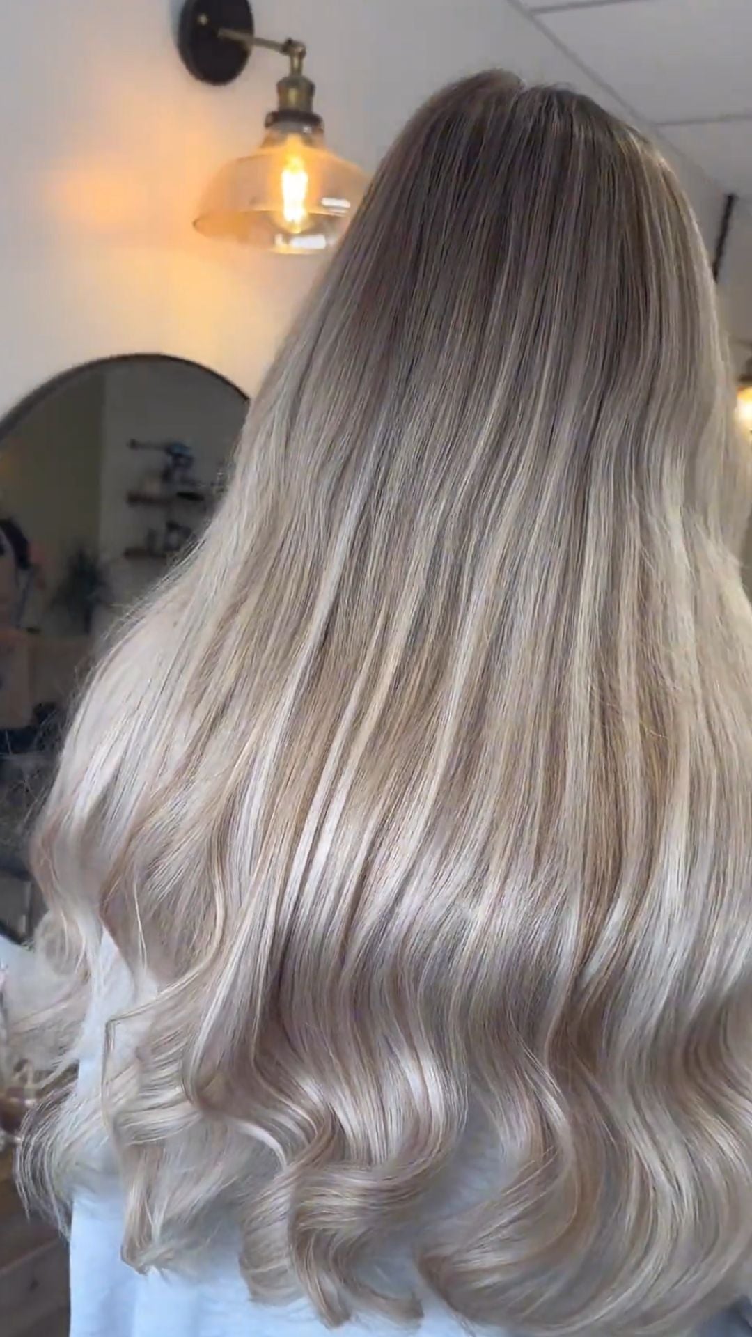 Load video: nano tip hair extensions biscuit blonde 